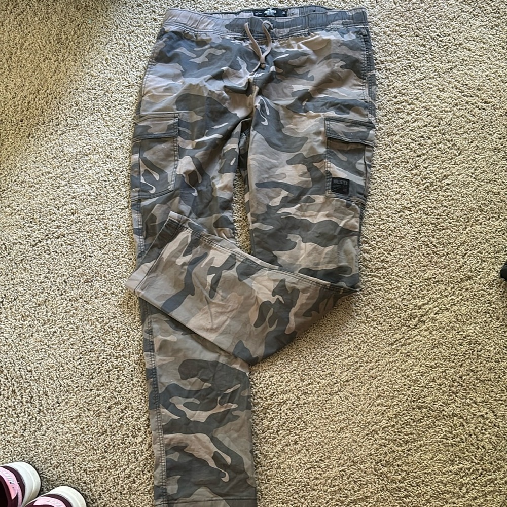 Men’s Hollister camo cargo pants XL 90s slim